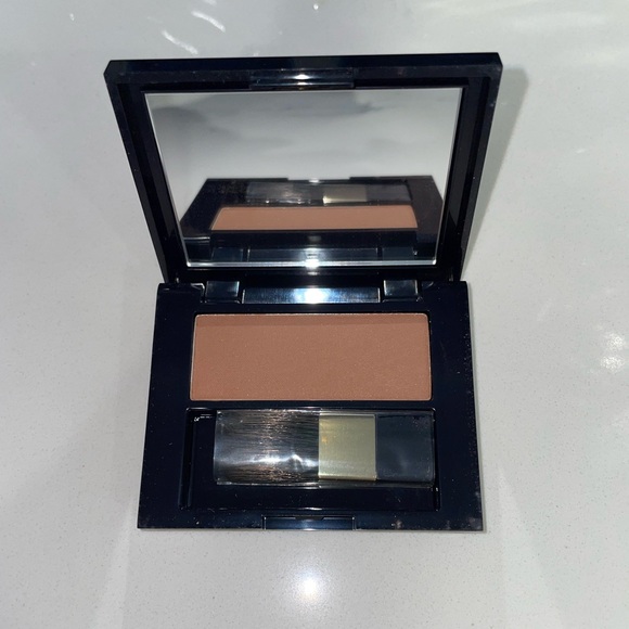 Estee Lauder Other - Estée Lauder Bronze Goddess Powder Bronzer Color 02 Medium